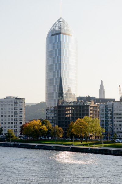 tour des finances à Liège